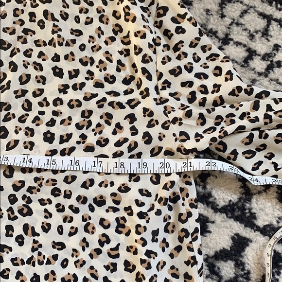 Zac and Rachel Cheetah print high low blouse - Picture 8 of 8